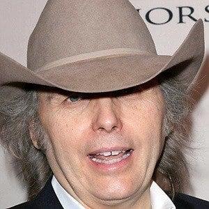 Dwight Yoakam