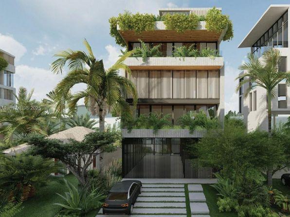 2 bedroom single family for sale in Miami Beach, FL
