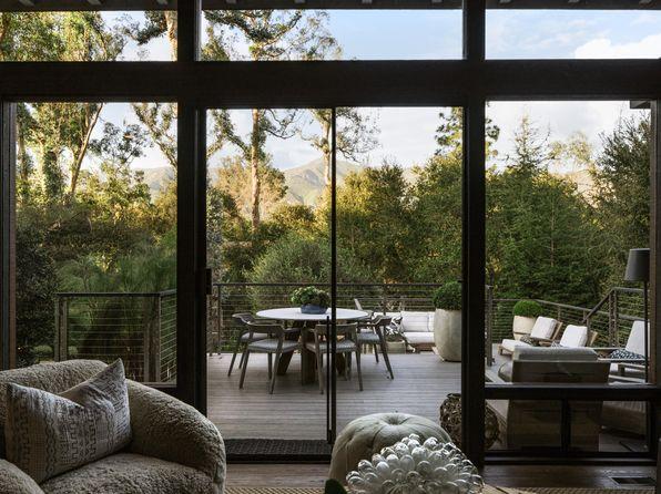 bedroom of 4 bed single family in Santa Barbara, CA