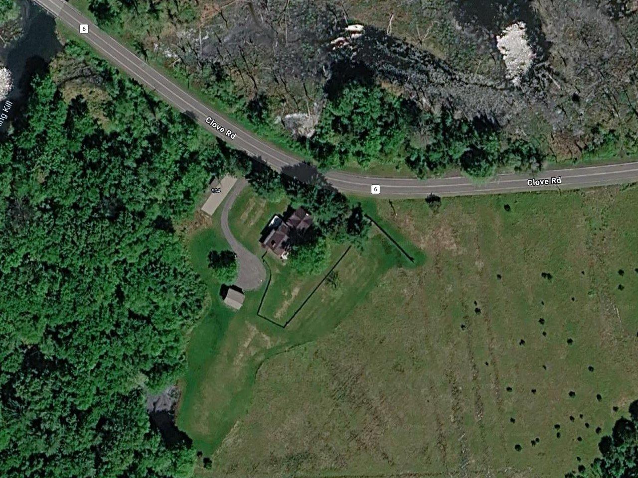 Aidan Quinn's House