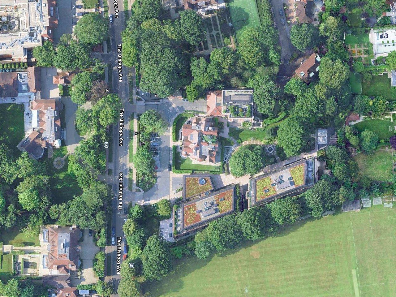 Ariana Grande's Uk home
