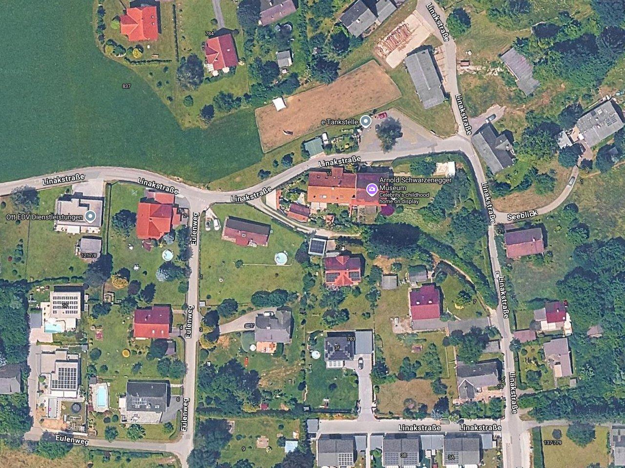 Arnold Schwarzenegger's House