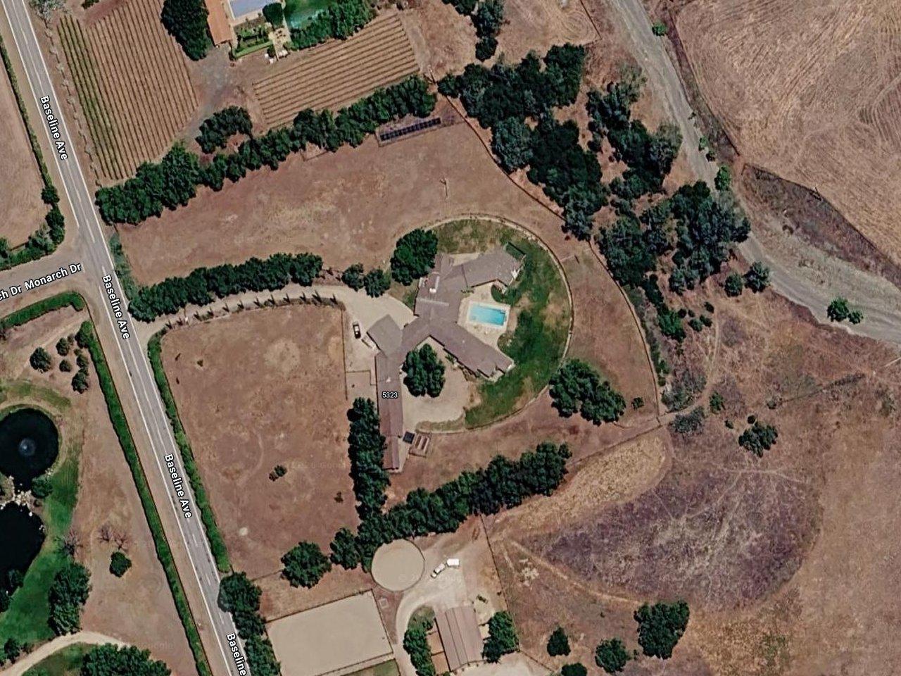 Bo Derek & John Corbett's House