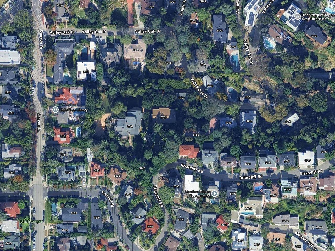 Brad Pitt & Angelina Jolie's House