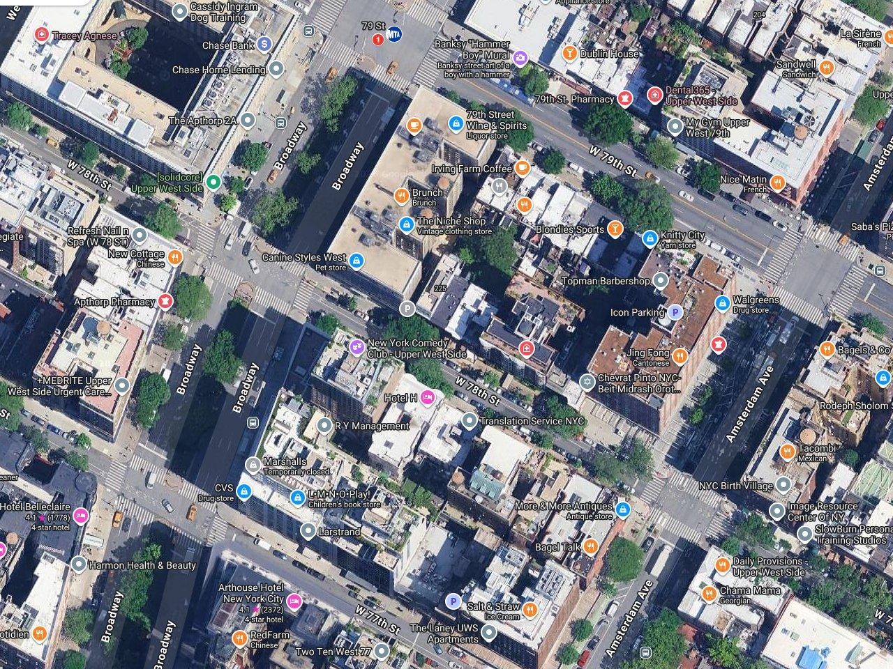 Dianne Wiest's apartment building