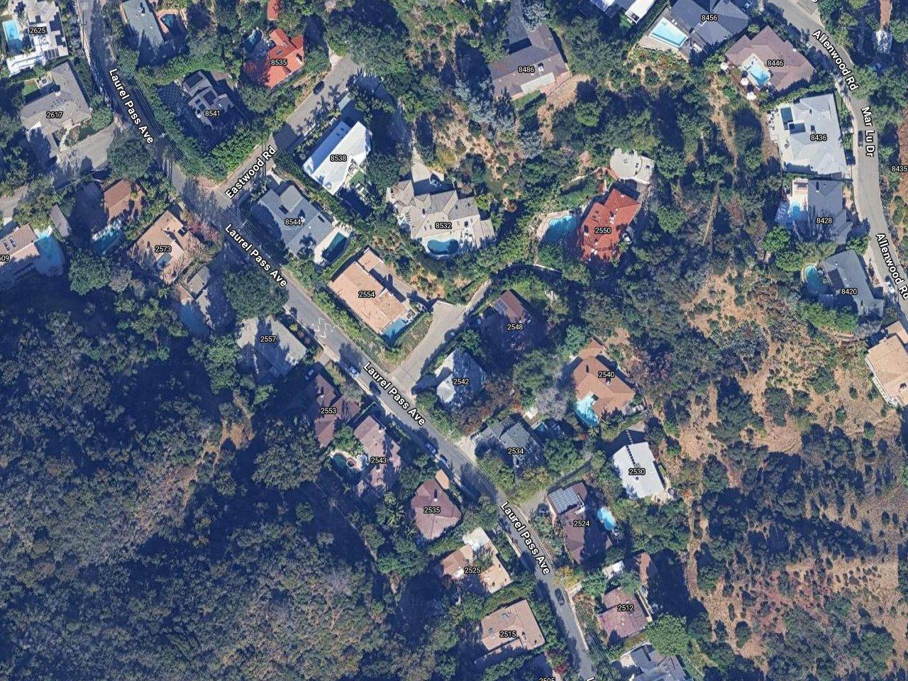 Eliza Dushku's House