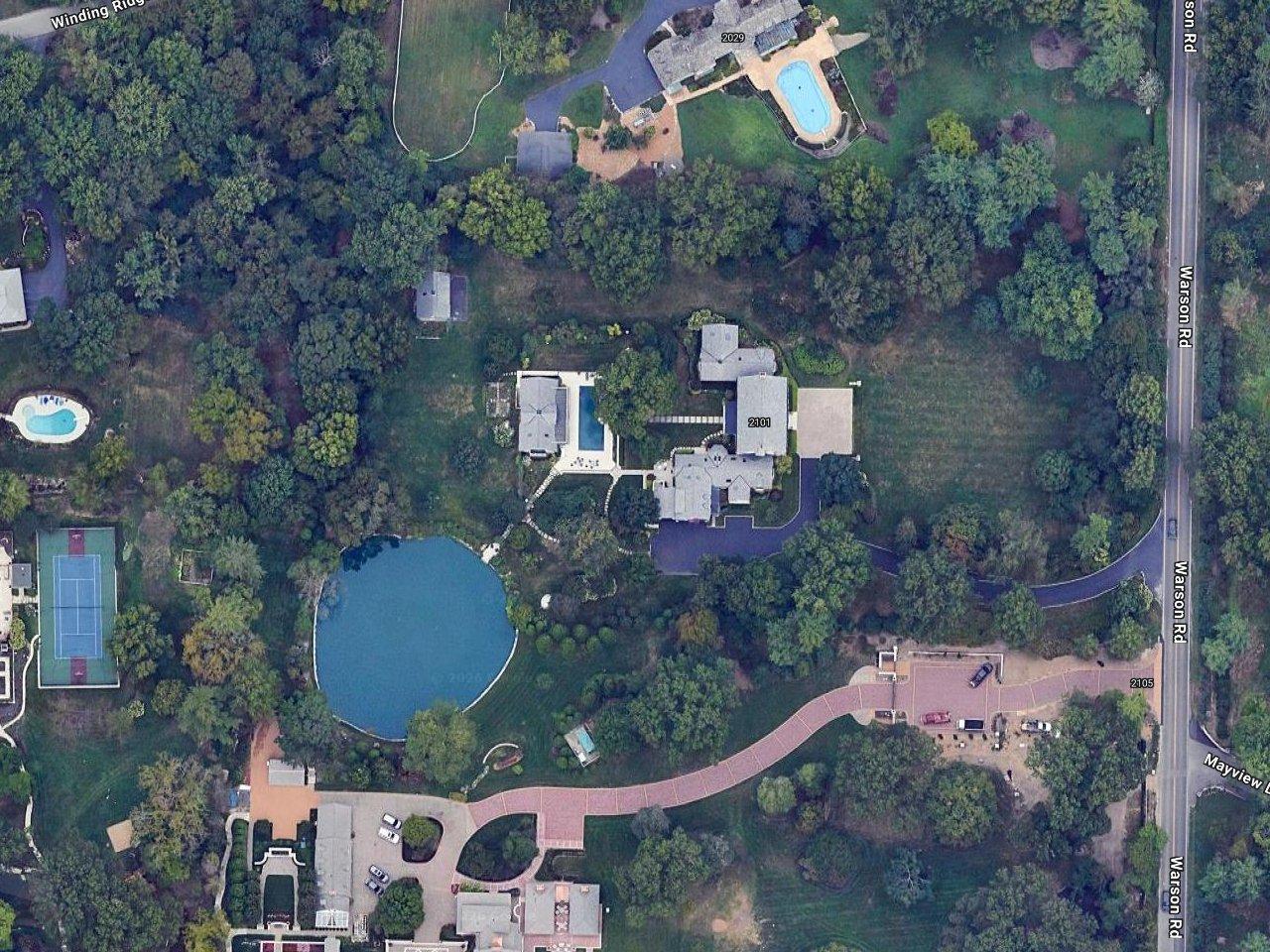 Ellie Kemper's Family Home