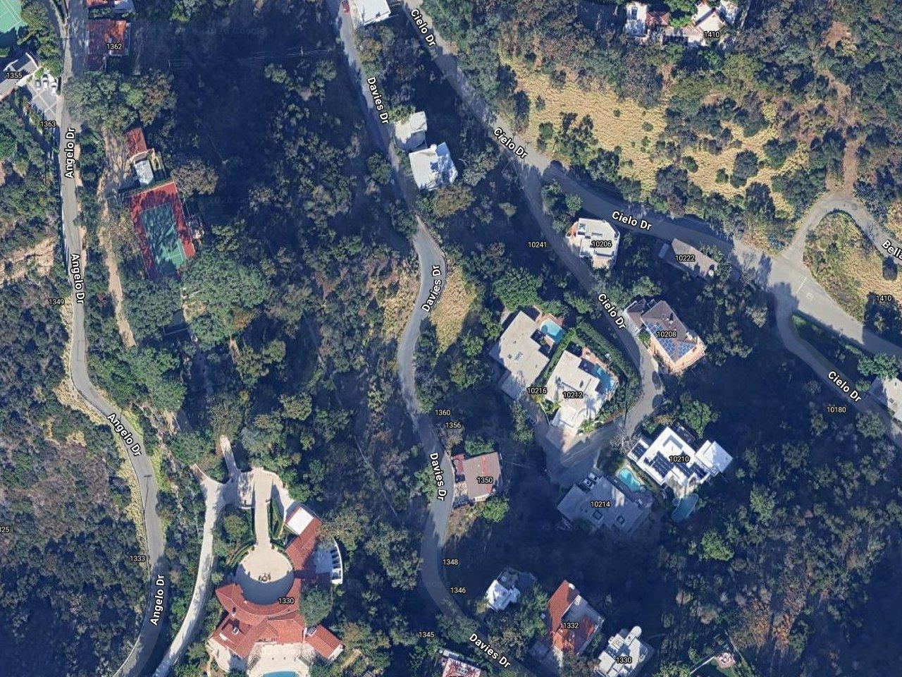 Estella Warren's House