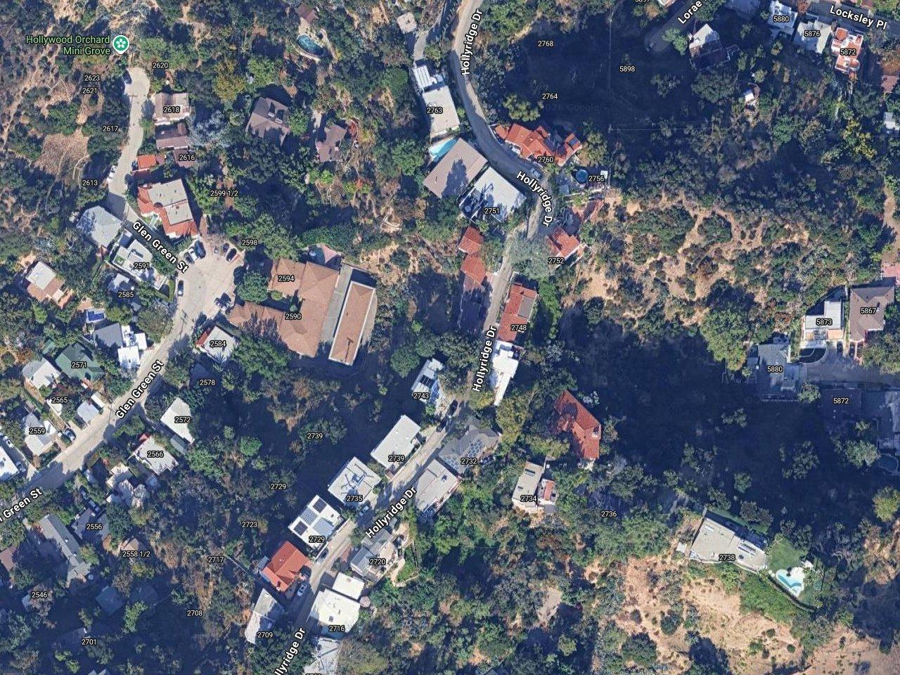 Eva Mendes' House