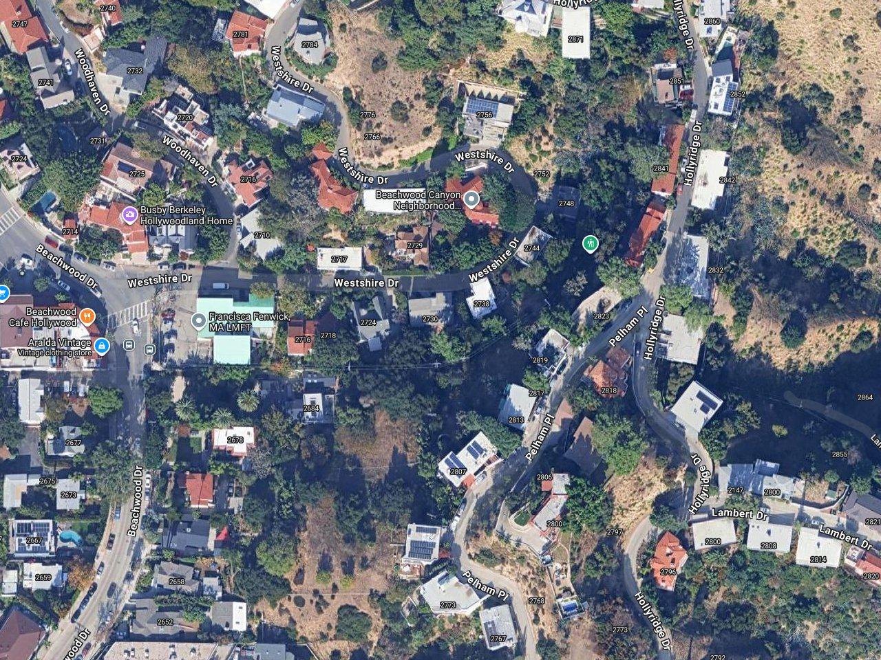 Glen Powell's House