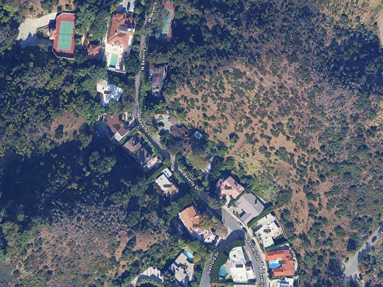 Hank Azaria's House