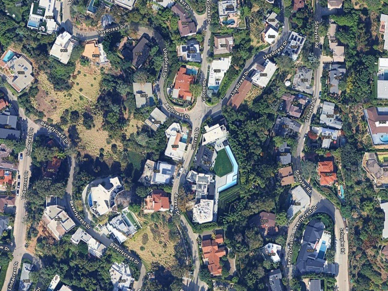 James Woods' Home