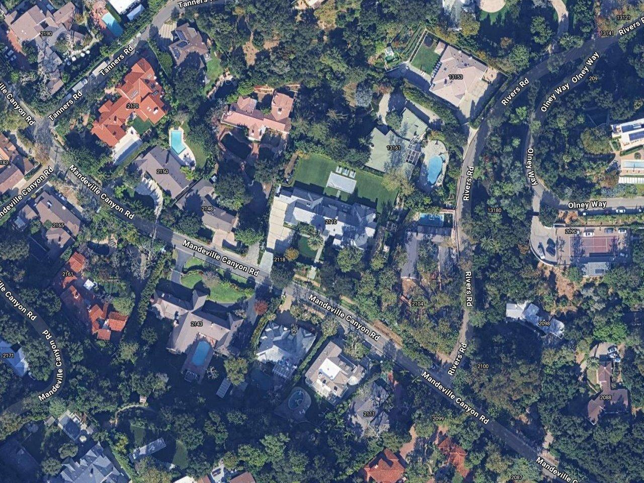 Jordana Brewster's House