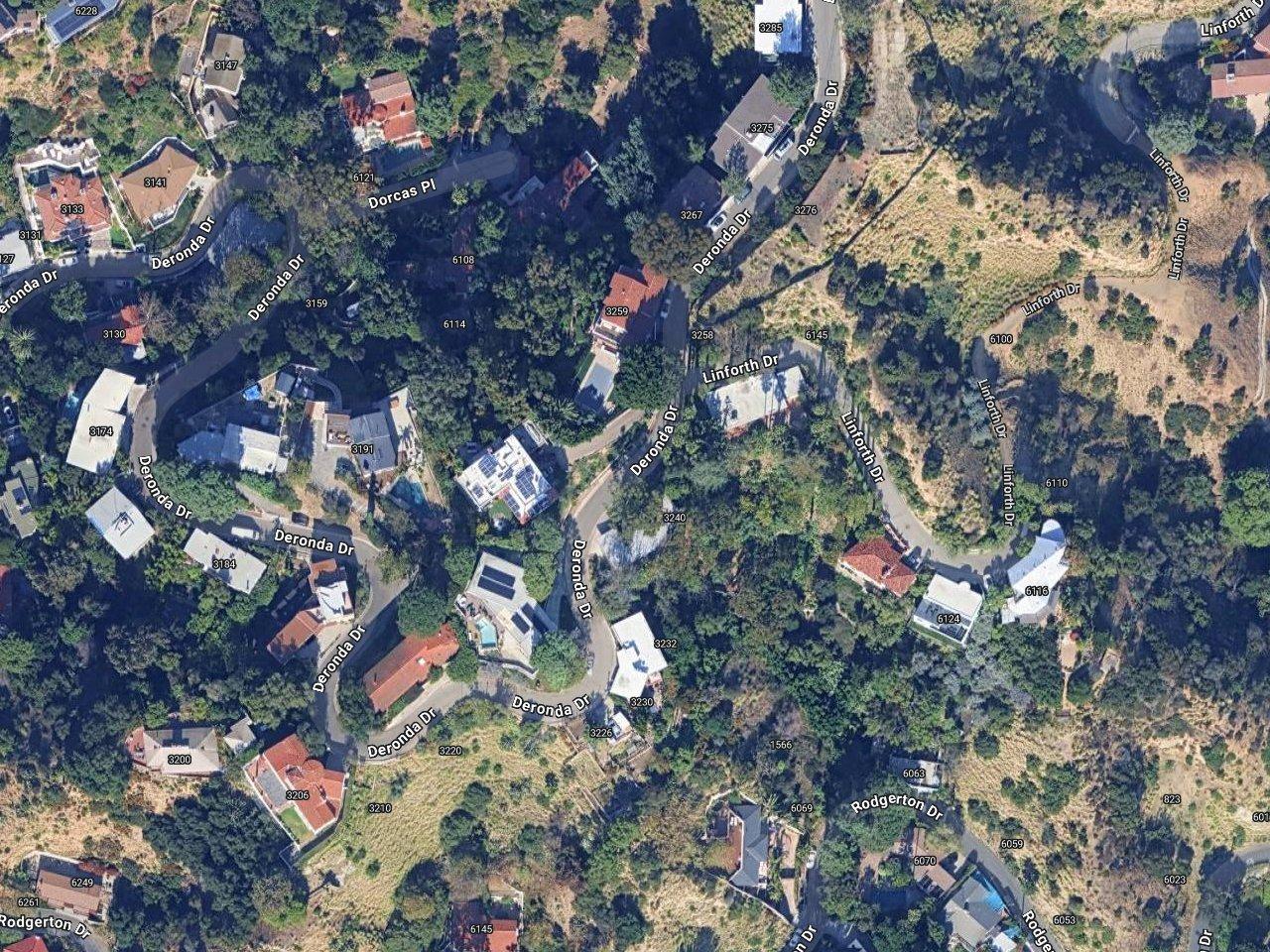 Lauren Tom's House