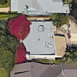 exterior of 3 bed single family in Los Angeles, CA