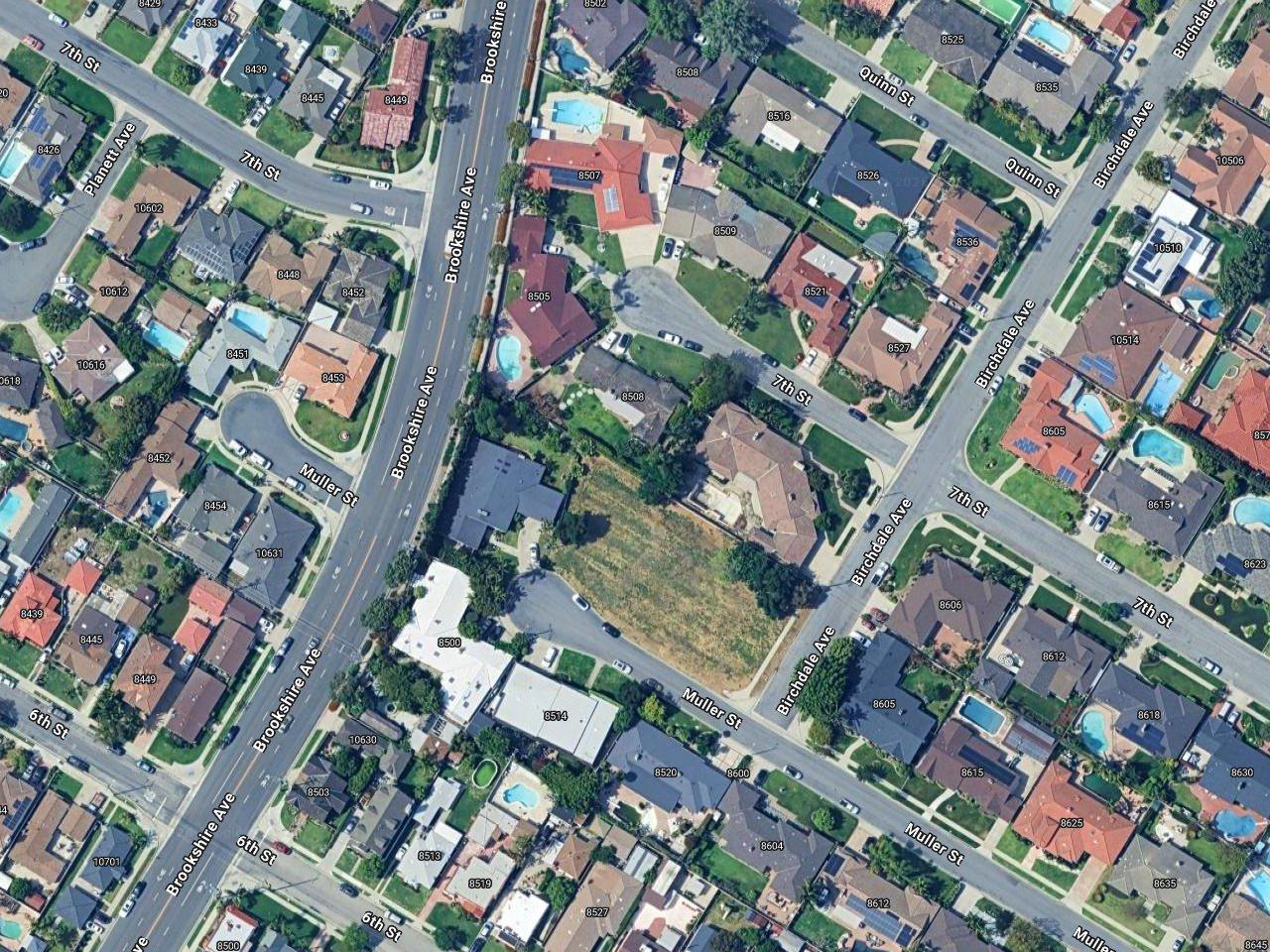 Miranda Cosgrove's Childhood Home
