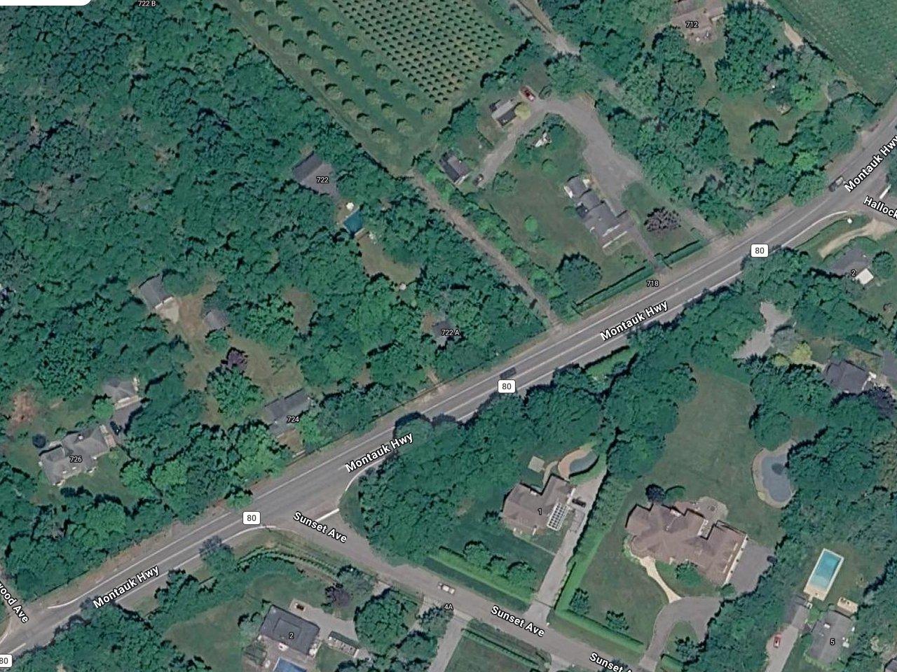 Rebecca Schull's House