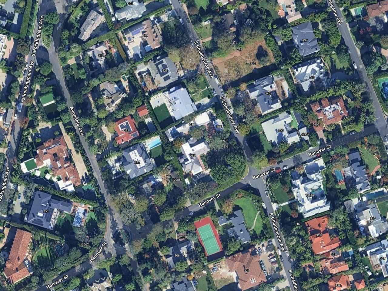 Rob Reiner's House & Murder Site