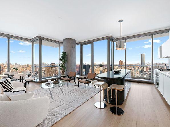 3 bedroom condo for sale in New York, NY