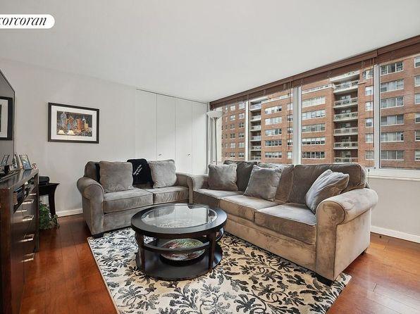 1 bedroom condo for sale in New York, NY