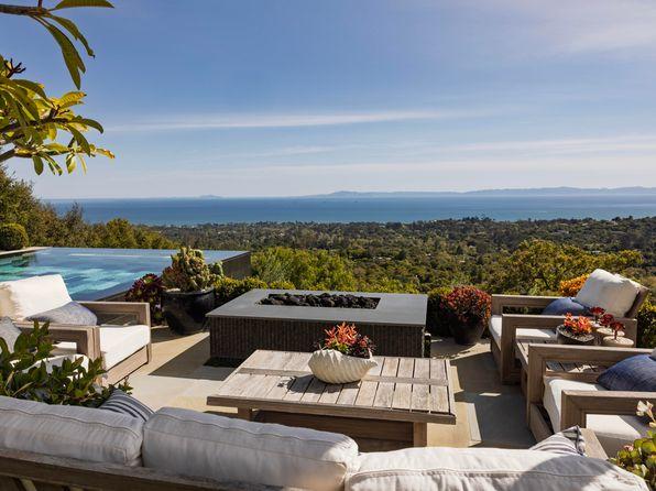 bedroom of 5 bed single family in Santa Barbara, CA