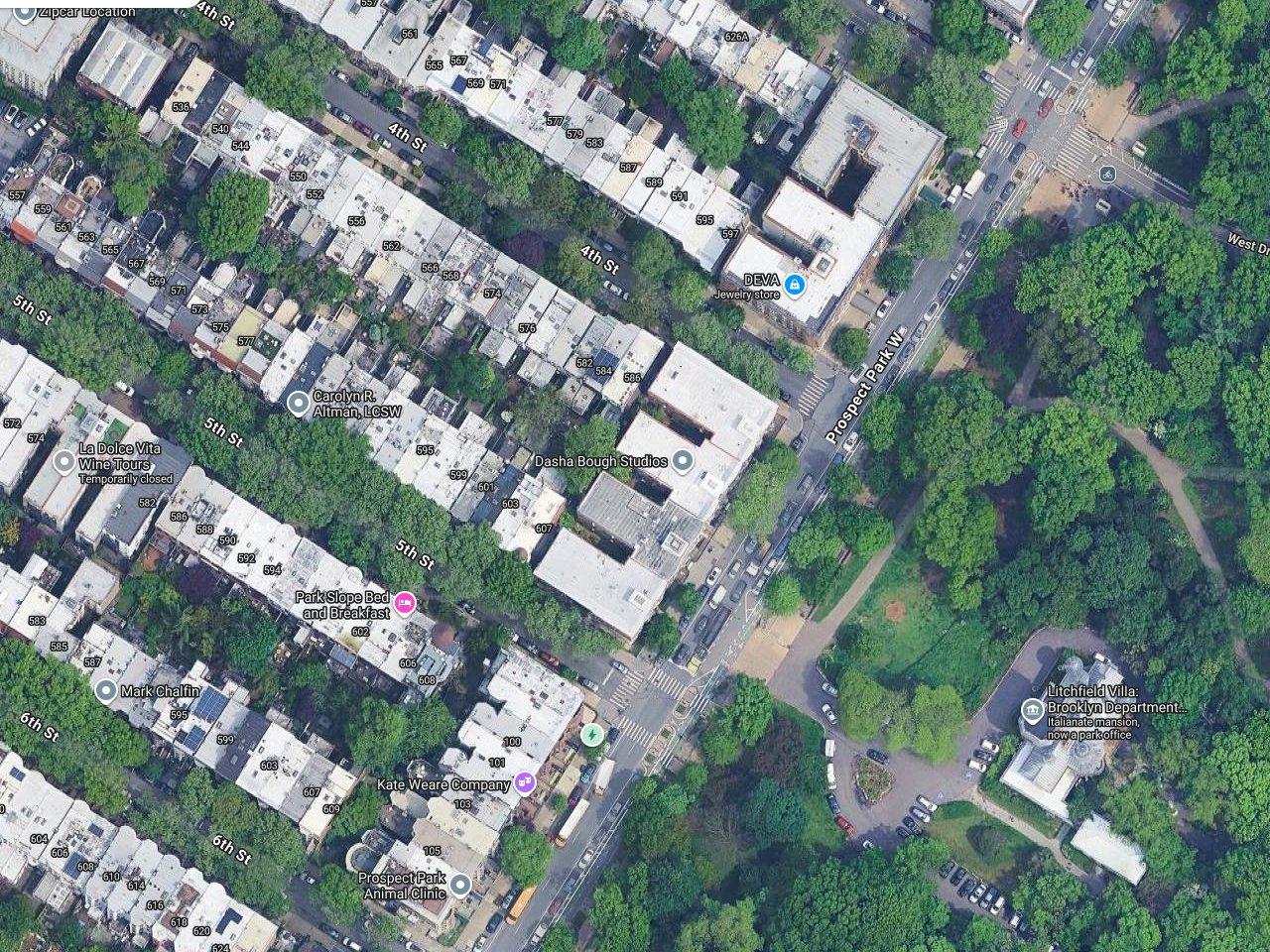 Emily Blunt & John Krasinski's House