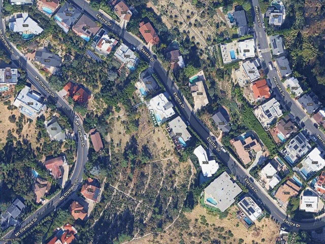 Jameela Jamil & James Blake's House