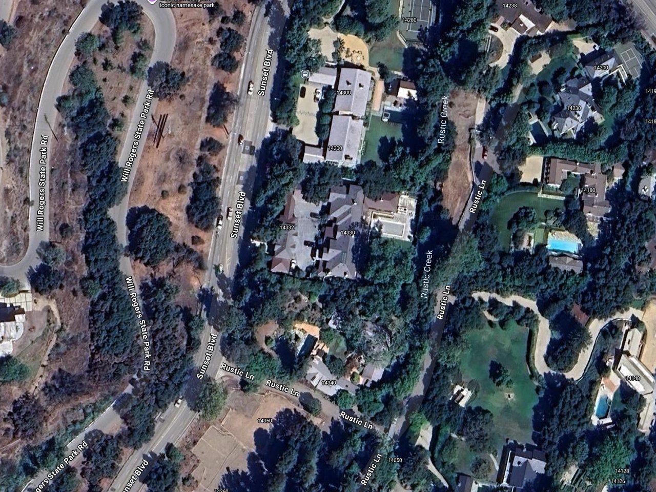Jennifer Lopez & Ben Affleck's House (False report)
