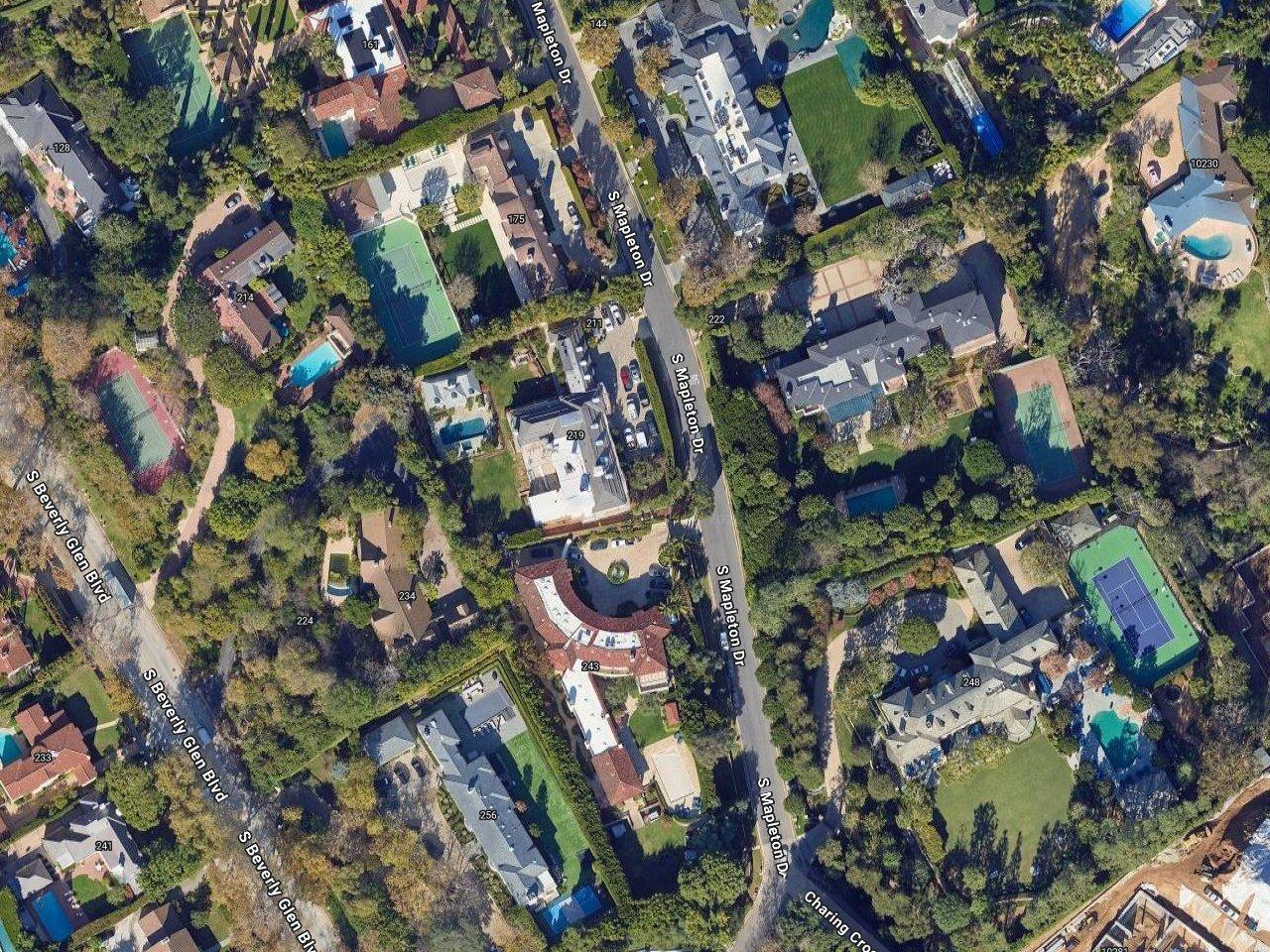 Kristin Eberts's house (formerly Mel Gibson's House)