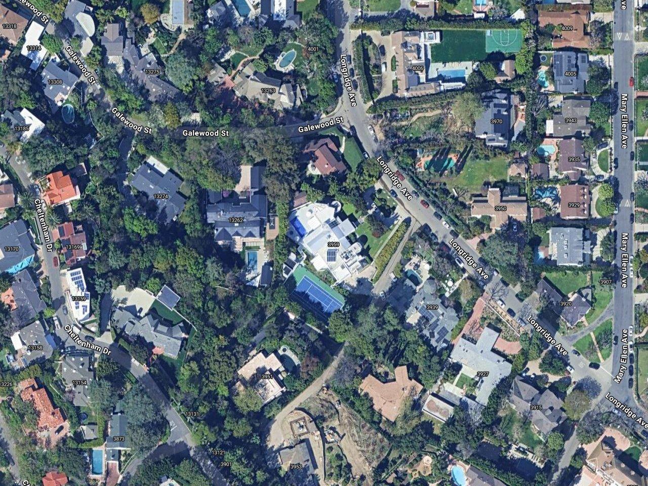 Lily Tomlin's House