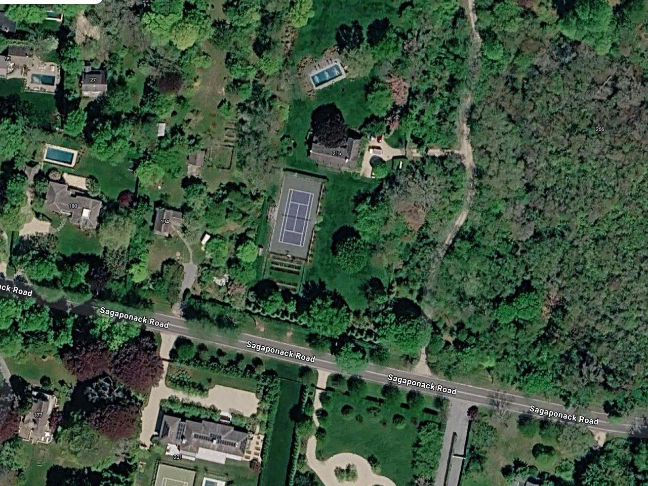 Mary-Kate Olsen & Olivier Sarkozy's House