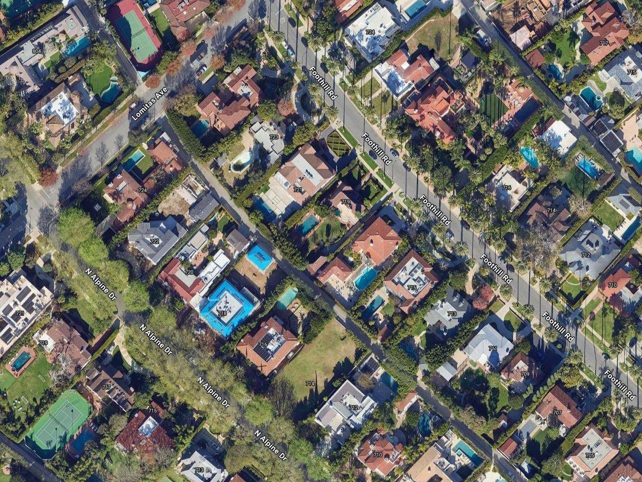 Richard Benjamin & Paula Prentiss' House