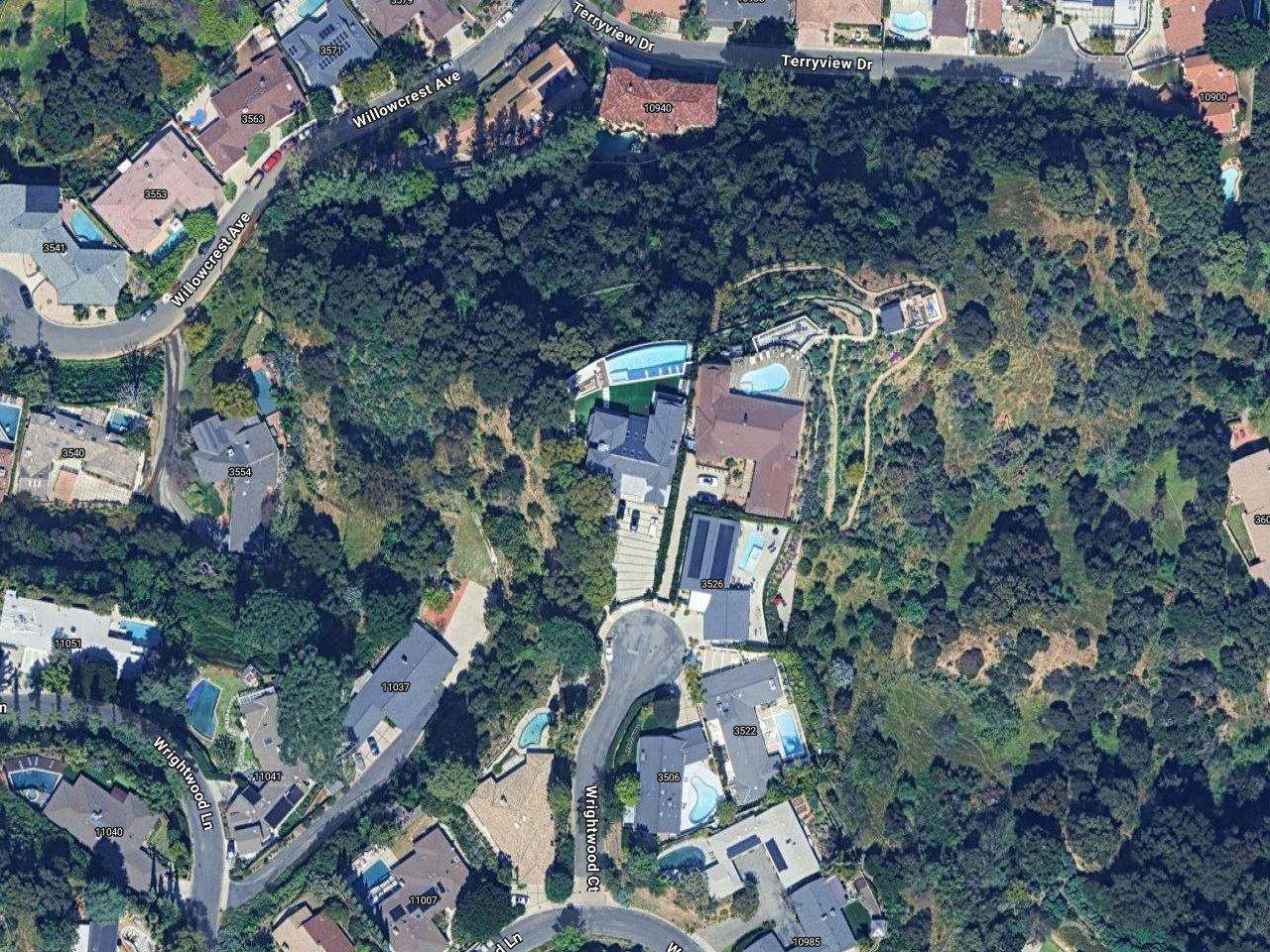 Vanessa Hudgens' House