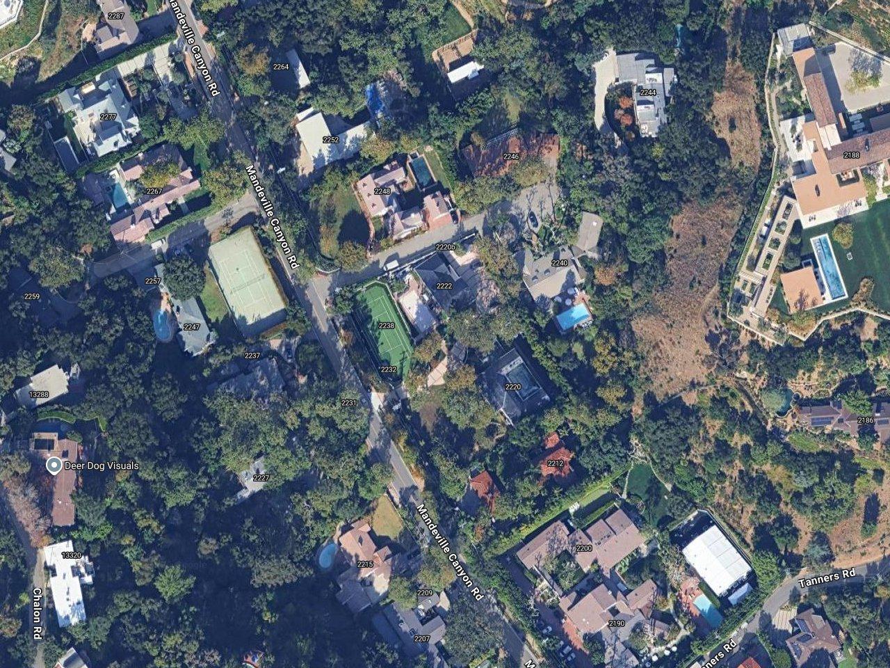 Zooey Deschanel & Jonathan Scott's House